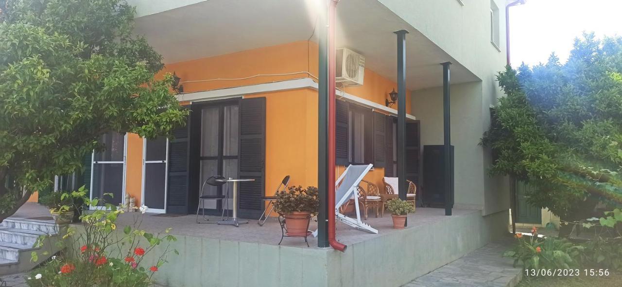 Apartmán Orange Tree Garden Pefkochori Exteriér fotografie